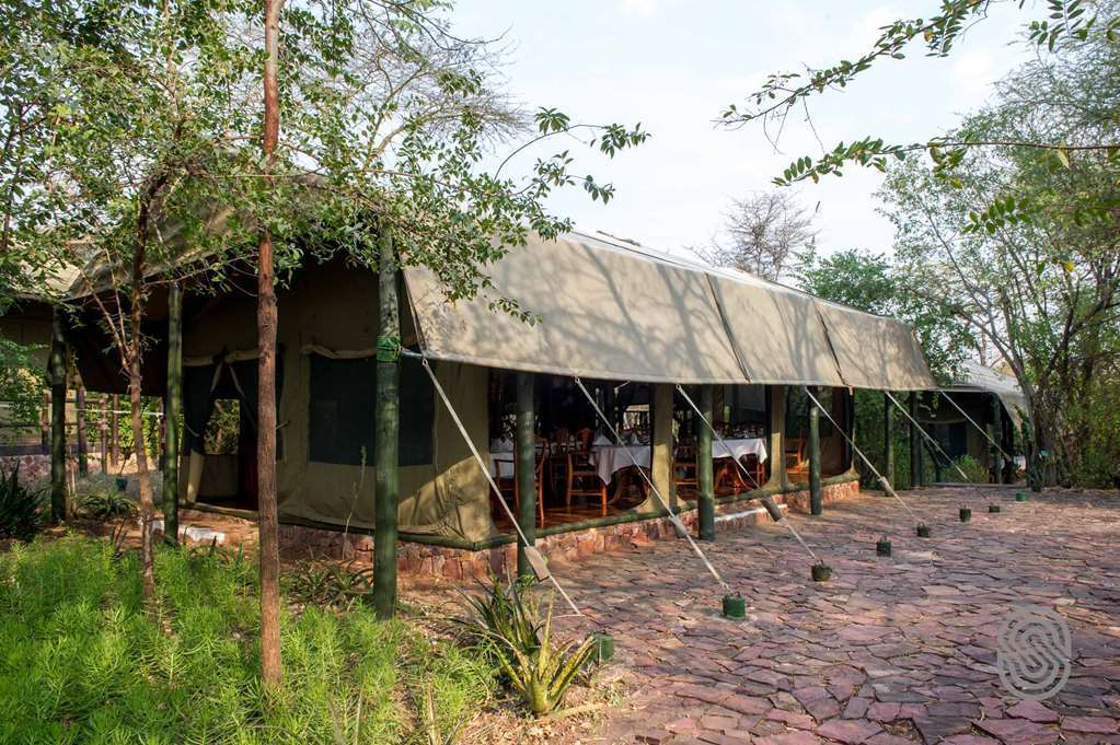 Kirawira Serena Camp Robanda Экстерьер фото